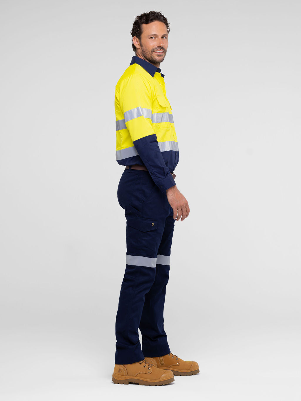 Men’s cotton ripstop cargo pants with reflective tape, Velcro‑flap cargo pockets, ruler pocket, modern tapered fit and double‑stitched construction