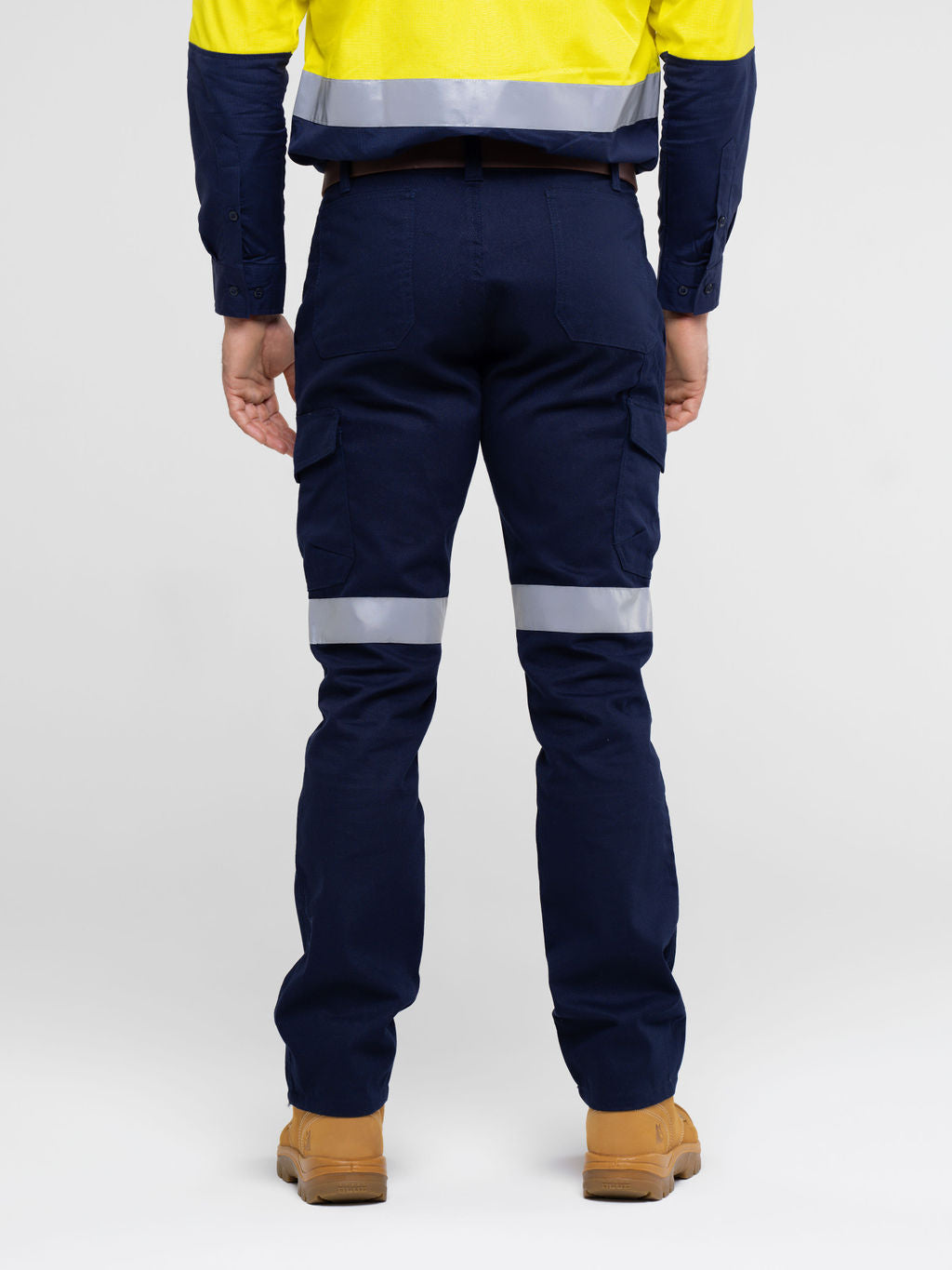 Men’s cotton ripstop cargo pants with reflective tape, Velcro‑flap cargo pockets, ruler pocket, modern tapered fit and double‑stitched construction