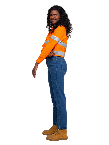 Ladies stretch jeans using 13.75‑oz 97 % cotton and 3 % spandex fabric with golden brass zipper and four‑pocket design for a comfortable women’s fit