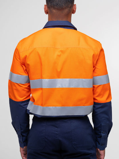 Men’s hi‑vis regular‑weight 190 gsm cotton drill long‑sleeve shirt in orange/navy with reflective tape, extended sun‑protection collar and modern tapered fit for day/night use